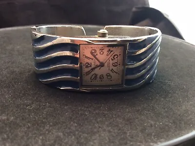 Vellaccio New York Quartz Watch With Wavy Blue Silver Tone Cuff 2485 Works • $8