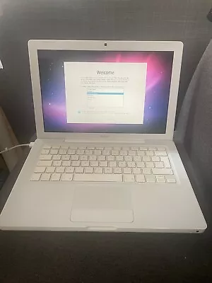 MacBook Model A1181 • £25