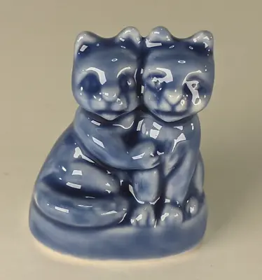 Red Rose Tea Wade Whimsies Blue Cats Hugging Figurine England • $4.83