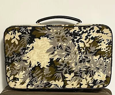 Vintage Carry On Savoy Excellent Condition Wild Pattern • $38