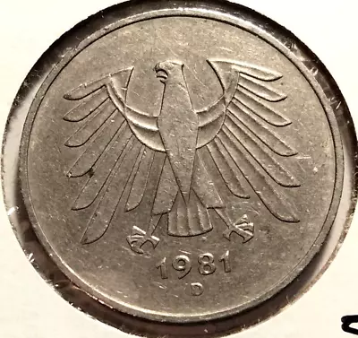 1981 D  Germany  5 Deutsche Mark Coin  - KM#140.1- Combined Shipping  (IN#10603) • $3.95