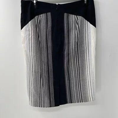 ECI New York Black White Grey Printed Pencil Skirt Size 6 • $4.50