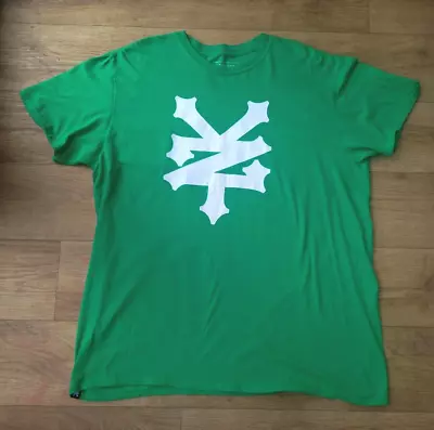 Zoo York Big Logo T Shirt 2XL • £12