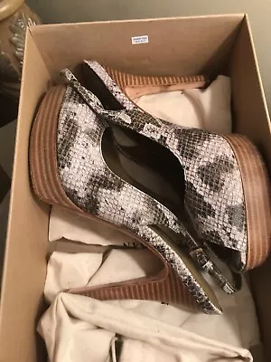 Cole Haan Mariela Snake Print Platform Sandal 8.5 • $18