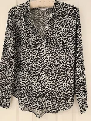 Velvet By Graham & Spencer Black & Pale Grey Animal Print Henley Top Size S • £5