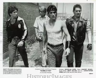 1983 Press Photo Actor Matt Dillon & Co-Stars In  Rumble Fish  Movie - Lrq01634 • $19.88