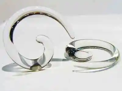 Pair Of Clear Pyrex Glass Spirals Gauges Plugs Talons Small Diameter Spiral  • $5.99