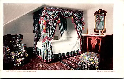 Martha Washington Bedroom Canopy Bed Chairs Mirror Dresser Rug Postcard VTG UNP • $2.75