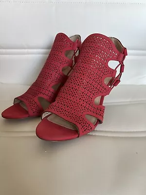 Vince Camuto Women’s Leather Cut Out Heeled Sandals Eadon Coral Rose Size 7 NEW • $34