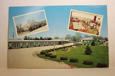 Postcard Waldorf Motel & Restaurant St. Elmo IL Y18 • $1.07