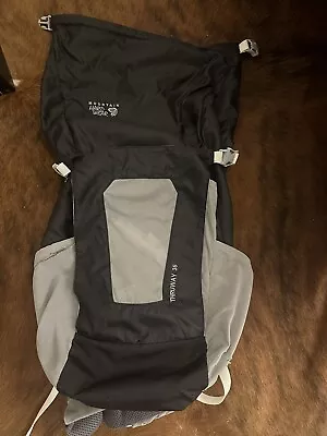 Mountain Hardwear Thruway 35L Backpack Hiking Ski • $19