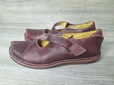Sergio Tomani Womens Purple Leather Shoes Size 38 (7.5) • $35.99