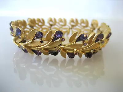 Vintage Crown Trifari Signed Gold Tone Rhinestone Bracelet • $39.98