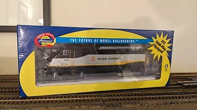 HO Scale Athearn F59PHI - Amtrak California #2005 - DCC Equipped Econami • $200