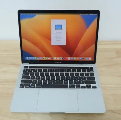 2022 A2338 Apple Macbook Pro 13  M2 8gb 256gb • $749.99