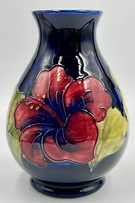 Wonderful Moorcroft Cobalt Blue Vase; Hibiscus; Late Queen Mary Label; Xlnt Cond • $89.99