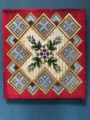 Antique Finished Mixed Stitch Tapestry/Cross Stitch Panel. • £3.99