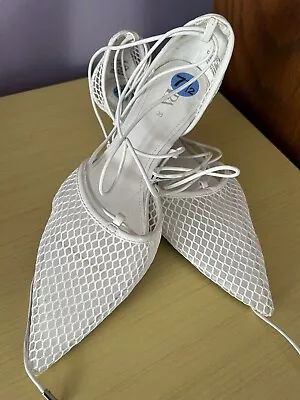 NEW Zara Womens Kitten Heels  Lace Up Mesh Fishnet Shoes White Size 7.5 • $27.99