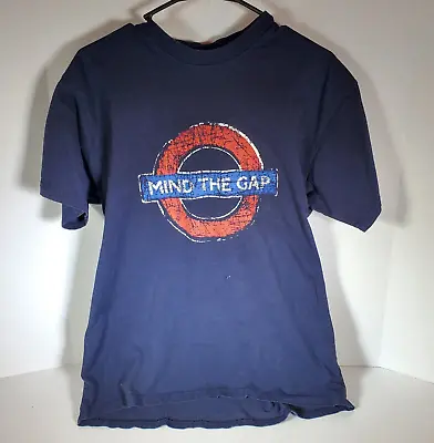 Vintage Underground Graphic Tee “Mind The Gap” T Shirt Size Large • $18.50