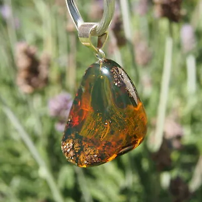 Mexican Amber Pendant With Moss And Botanical Inclusions 10.5 G • $32