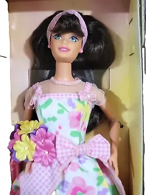 Spring Petals Barbie Avon Exclusive Special Edition 2nd In Series 1996  • $15