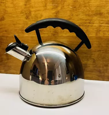 Vintage Farberware Stainless Steel Whistling 2 Qt  Tea Kettle • $30