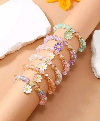 Beautiful Daisy Beaded Charm Bracelet Women Girls Childrens Jewellery Gift • £3.20