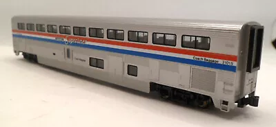 **No Box** N Scale - Kato - Amtrak Superliner Phase III Coach Baggage #31015 • $35