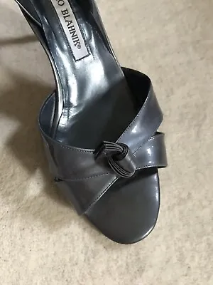 MANOLO BLAHNIK Patent Criss Cross Knot Heels Metallic Gray /Pewter 39.5 • $74.24