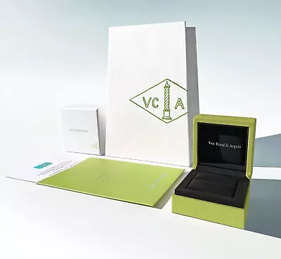 VCA Van Cleef & Arpels Box (Ring Earrings) + Outer Box + Certificate + Gift Bag • $64.50