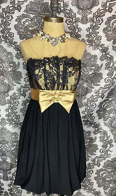 Gunne Sax Size 5 Black Gold Lace Strapless Mini Dress Bubble Hem Bow VTG EUC! • $44.95