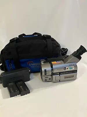 Sony CCD-TRV65 Stereo HI8 8mm Video8 Camcorder VCR Player Transfer Bundle W/Bag • $199.99