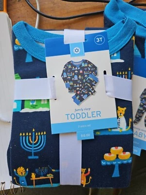$5 • Buy Hannah Andersson Chanukah Pajamas Size 3T 90