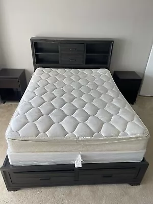 7pc Queen BEDROOM SET • $700