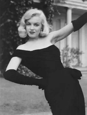 Marilyn Monroe  Set Of 5 B/W Glossy Photos 4x6 • $9.99