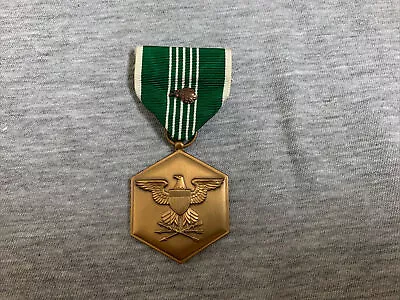 Vintage US Army Commendation Military Merit Medal W/ Oak Leaf Cluster Pin • £9.63