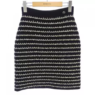 Authentic CHANEL Skirt  #241-003-396-4619 • £258.48