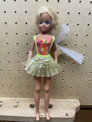 Vintage 1990 Hawaiian Fun Skipper Doll Barbie Mattel Bathing Suit & Grass Skirt • $9.67