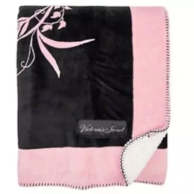 New In Packaging Victoria Secret Pink Floral Sherpa Blanket 50 X 60 • $45