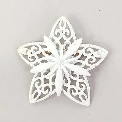 Monet Brooch Vtg White Enamel Gold Tone Star Flower 2.5  Scroll Cutouts Signed • $9.75