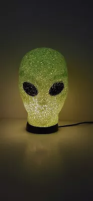 Neon Green Plastic Alien Head Lamp Night Light UFO Retro - Spencer's Gifts- 2000 • $35