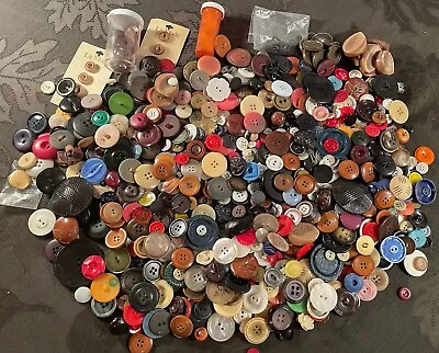 Lot Of 744 Vintage Sewing Buttons Various Sizes Colors And Brands • $39.99