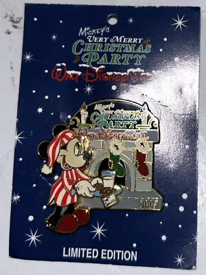 Disney Pin Mickey Very Merry Christmas Party 2005 Wdw Holiday Pajama Milk Cookie • $11.99