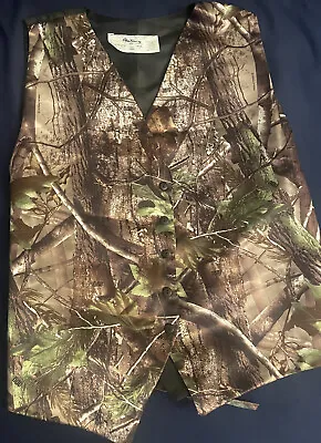 Realtree Camo Wedding Vest • $60