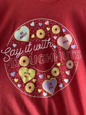 $12.99 • Buy Krispy Kreme Doughnuts Unisex Red Ss Cotton Poly T Shirt Sz Medium