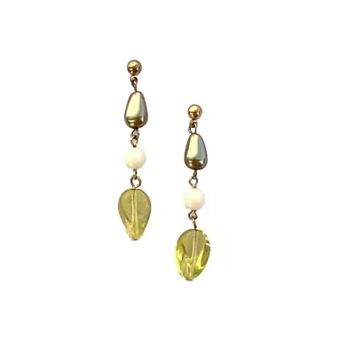 Vintage Dangle Earrings Green Bead Gold Tone Boho Chic Gypsy Hippie Fashion • $7.99