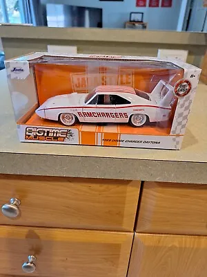 1969 Dodge Charger Daytona 1:24 White Die Cast Bigtime Muscle Jada NEW • $19.95