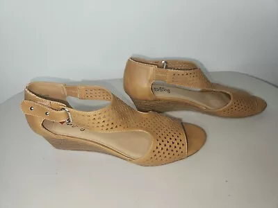 I Love Billy Tan  Bonham Wedge Size 40  Strappy Shoes • $32.95