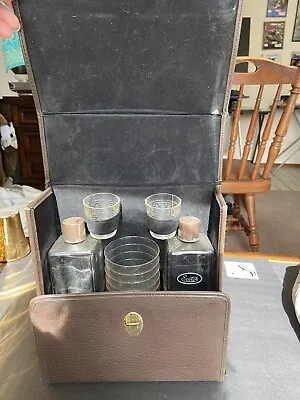 VTG Travel Bar Suitcase 2 Decanters 5 Glasses 2 Shot Glasses- Read Full Descr • $45