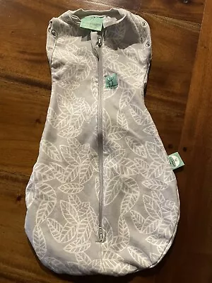 Ergopouch Size 0000 Newborn Sleeping Bag Swaddle 1.0 TOG Grey Leaves Like New • $15